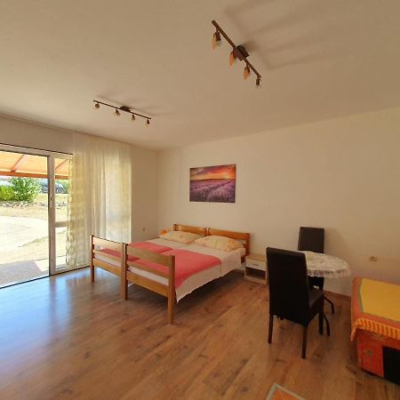 Apartments Topalovic Kostrena Exterior foto